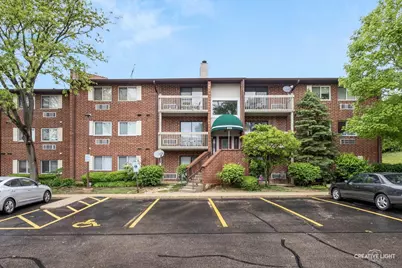 820 N Lakeside Drive #1C, Vernon Hills, IL 60061 - Photo 1