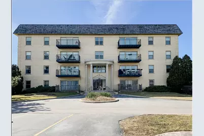 9601 Golf Road #401, Des Plaines, IL 60016 - Photo 1