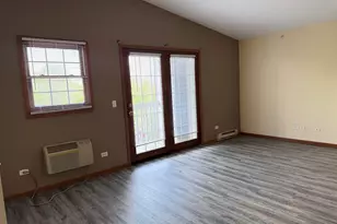 330 Leah Ln, Woodstock, IL 60098 - Photo 11