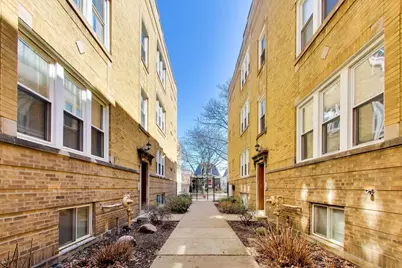 4722 N Kenneth Avenue #3W, Chicago, IL 60630 - Photo 3