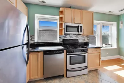 4722 N Kenneth Avenue #3W, Chicago, IL 60630 - Photo 11