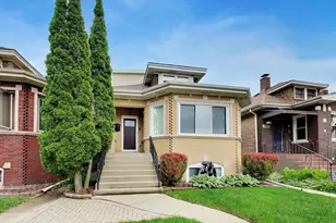 7937 W Elmgrove Dr, Elmwood Park, IL 60707 - Photo 3