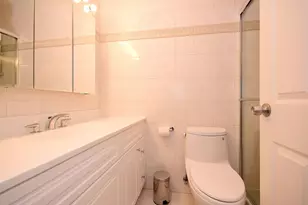 211 E Ohio St, Chicago, IL 60611 - Photo 19