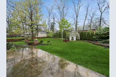 410 Flossmoor Avenue, Waukegan, IL 60085 - Photo 19