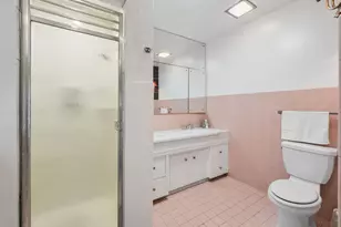 410 Flossmoor Ave, Waukegan, IL 60085 - Photo 11