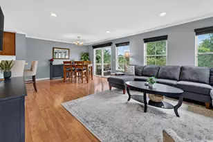 1493 Yosemite Cir, Crystal Lake, IL 60014 - Photo 5