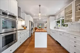 219 Catalpa Pl, Wilmette, IL 60091 - Photo 15