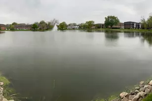 9409 Bay Colony Dr, Des Plaines, IL 60016 - Photo 21