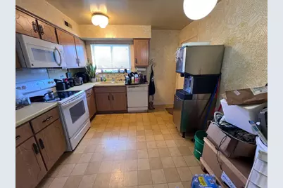 9409 Bay Colony Drive #1E, Des Plaines, IL 60016 - Photo 7