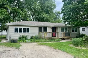 48 Dennison Dr, Bourbonnais, IL 60914 - Photo 1