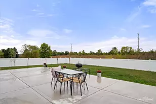 2721 Berrywood Ln, Yorkville, IL 60560 - Photo 5