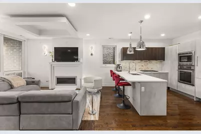2210 W Chicago Avenue #3W, Chicago, IL 60622 - Photo 9