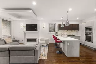2210 W Chicago Ave, Chicago, IL 60622 - Photo 9