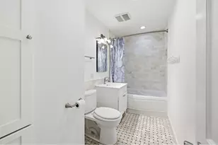 639 N Kaspar Ave, Arlington Heights, IL 60004 - Photo 15
