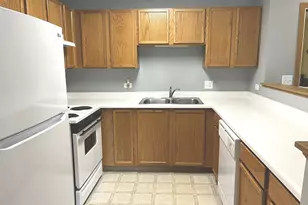 801 N McLean Blvd, Elgin, IL 60123 - Photo 3