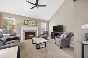 2 Buckboard Ct, Bolingbrook, IL 60490 - Photo 19