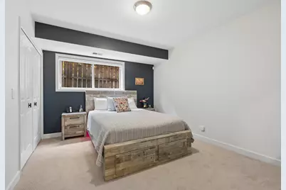 5617 W Lawrence Avenue #1, Chicago, IL 60630 - Photo 33