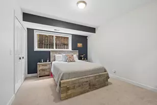 5617 W Lawrence Ave, Chicago, IL 60630 - Photo 33