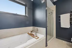 5617 W Lawrence Ave, Chicago, IL 60630 - Photo 25