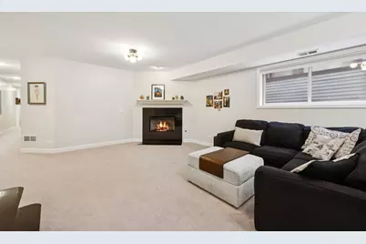 5617 W Lawrence Avenue #1, Chicago, IL 60630 - Photo 29