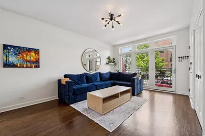 5617 W Lawrence Avenue #1, Chicago, IL 60630 - Photo 3