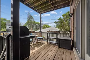 5617 W Lawrence Ave, Chicago, IL 60630 - Photo 19