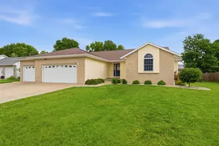1629 Golfview Ct, Erie, IL 61250 - Photo 3