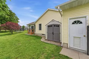 1629 Golfview Ct, Erie, IL 61250 - Photo 11
