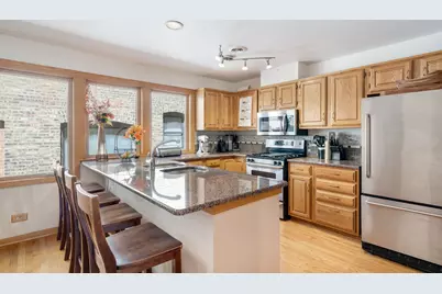 425 S Oak Park Avenue #C, Oak Park, IL 60302 - Photo 7