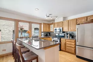 425 S Oak Park Ave, Oak Park, IL 60302 - Photo 7