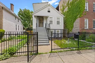 5747 W Superior St, Chicago, IL 60644 - Photo 1