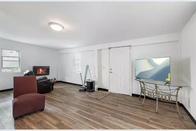 5747 W Superior Street, Chicago, IL 60644 - Photo 9
