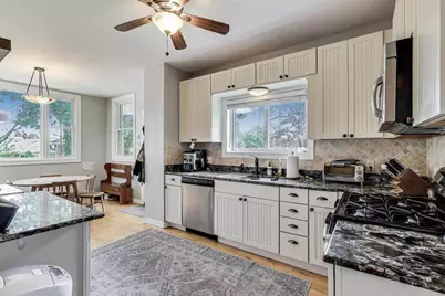 36 E Touhy Avenue, Park Ridge, IL 60068 - Photo 9