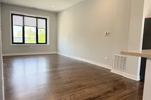 5209 N Milwaukee Ave, Chicago, IL 60630 - Photo 3