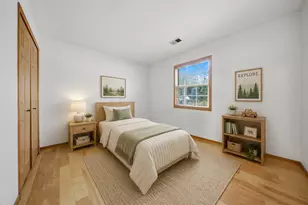 225 Columbia Ct, Schaumburg, IL 60193 - Photo 11