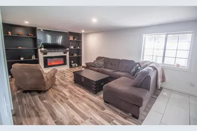 1042 290th Street, Viola, IL 61486 - Photo 13