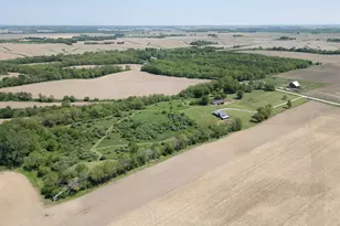 1042 290th St, Viola, IL 61275 - Photo 37