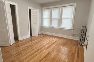7655 S Yates Blvd, Chicago, IL 60649 - Photo 7