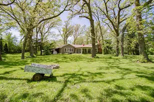 29W625 Hawthorne Ln, West Chicago, IL 60185 - Photo 5