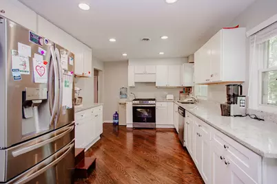 29W625 Hawthorne Lane, West Chicago, IL 60185 - Photo 15