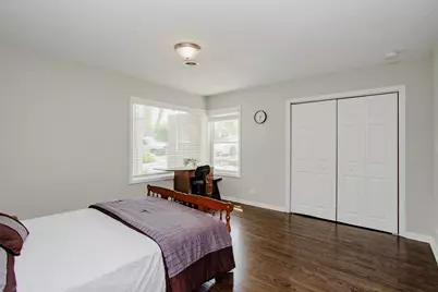 29W625 Hawthorne Lane, West Chicago, IL 60185 - Photo 27