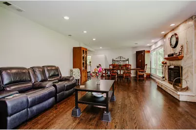 29W625 Hawthorne Lane, West Chicago, IL 60185 - Photo 21