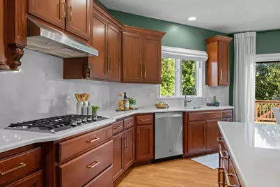 402 Deerfield Drive, Oswego, IL 60543 - Photo 15