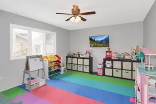 11732 Hidden Brook Ct, Orland Park, IL 60467 - Photo 13
