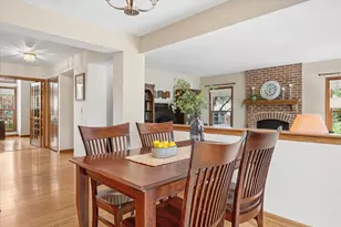 755 Warwick Ct, Lake Zurich, IL 60047 - Photo 15