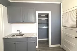 7655 S Yates Blvd, Chicago, IL 60649 - Photo 3