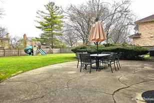 2313 Greenwood Rd, Glenview, IL 60026 - Photo 33