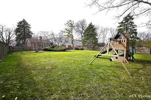 2313 Greenwood Rd, Glenview, IL 60026 - Photo 29