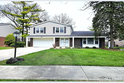 2313 Greenwood Road, Glenview, IL 60026 - Photo 1