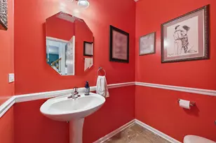 680 N Silver Leaf Ln, Round Lake, IL 60073 - Photo 13
